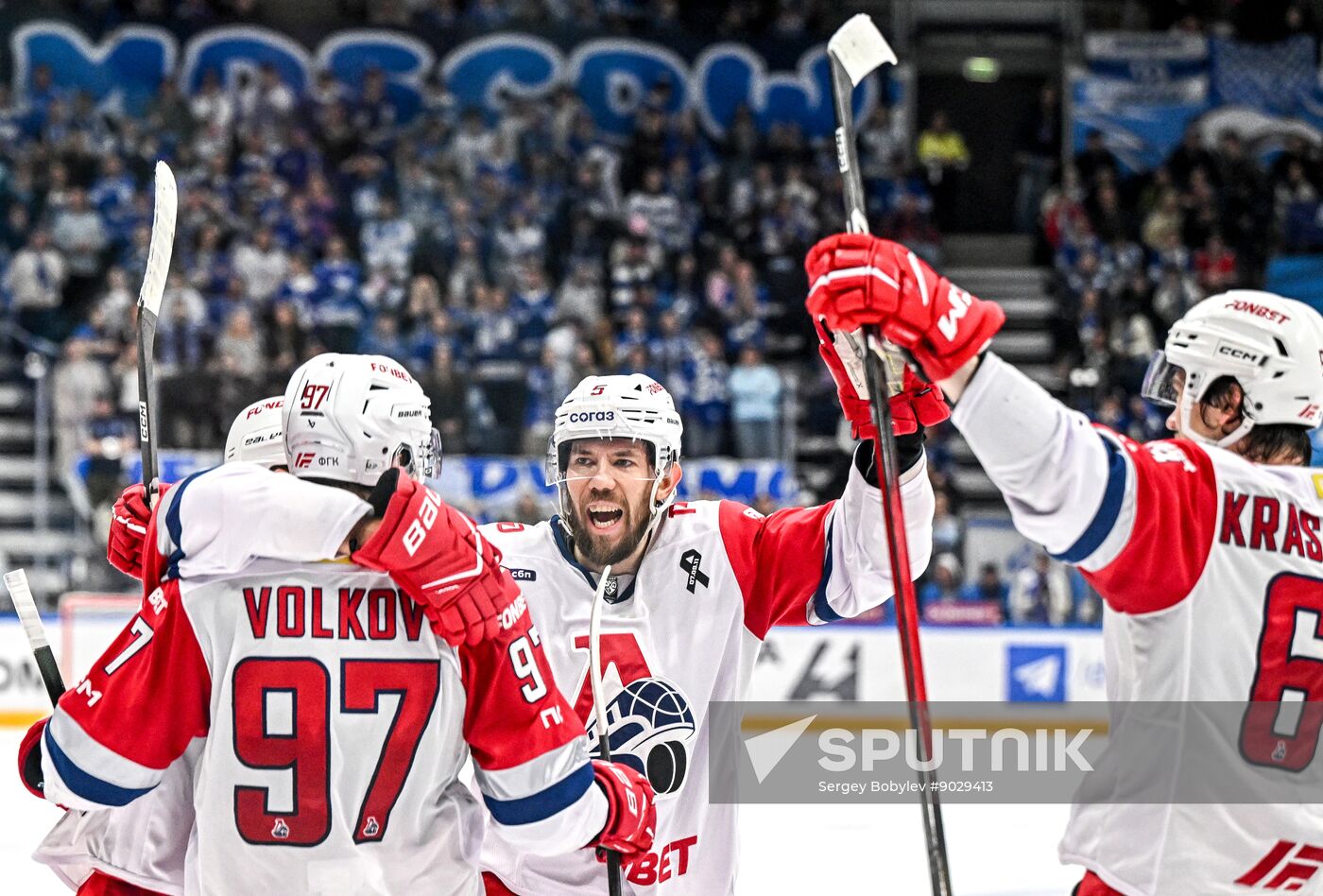 Russia Ice Hockey Kontinental League Dynamo - Lokomotiv