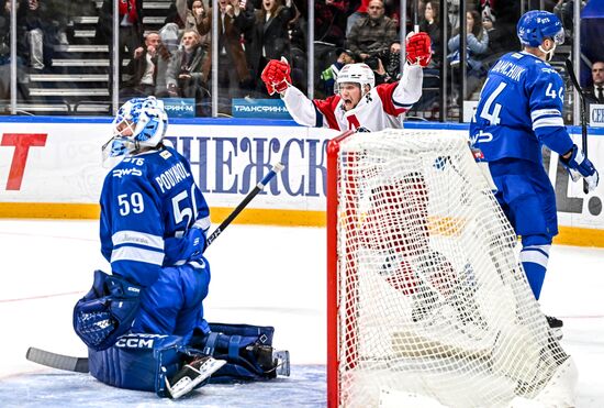 Russia Ice Hockey Kontinental League Dynamo - Lokomotiv