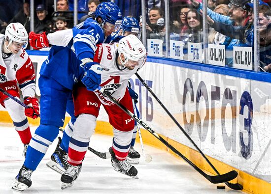 Russia Ice Hockey Kontinental League Dynamo - Lokomotiv