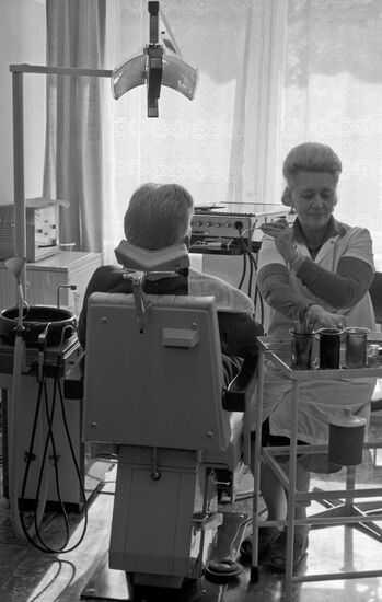 Metallurg health care center at Serp I Molot (Hammer and Sickle) plant