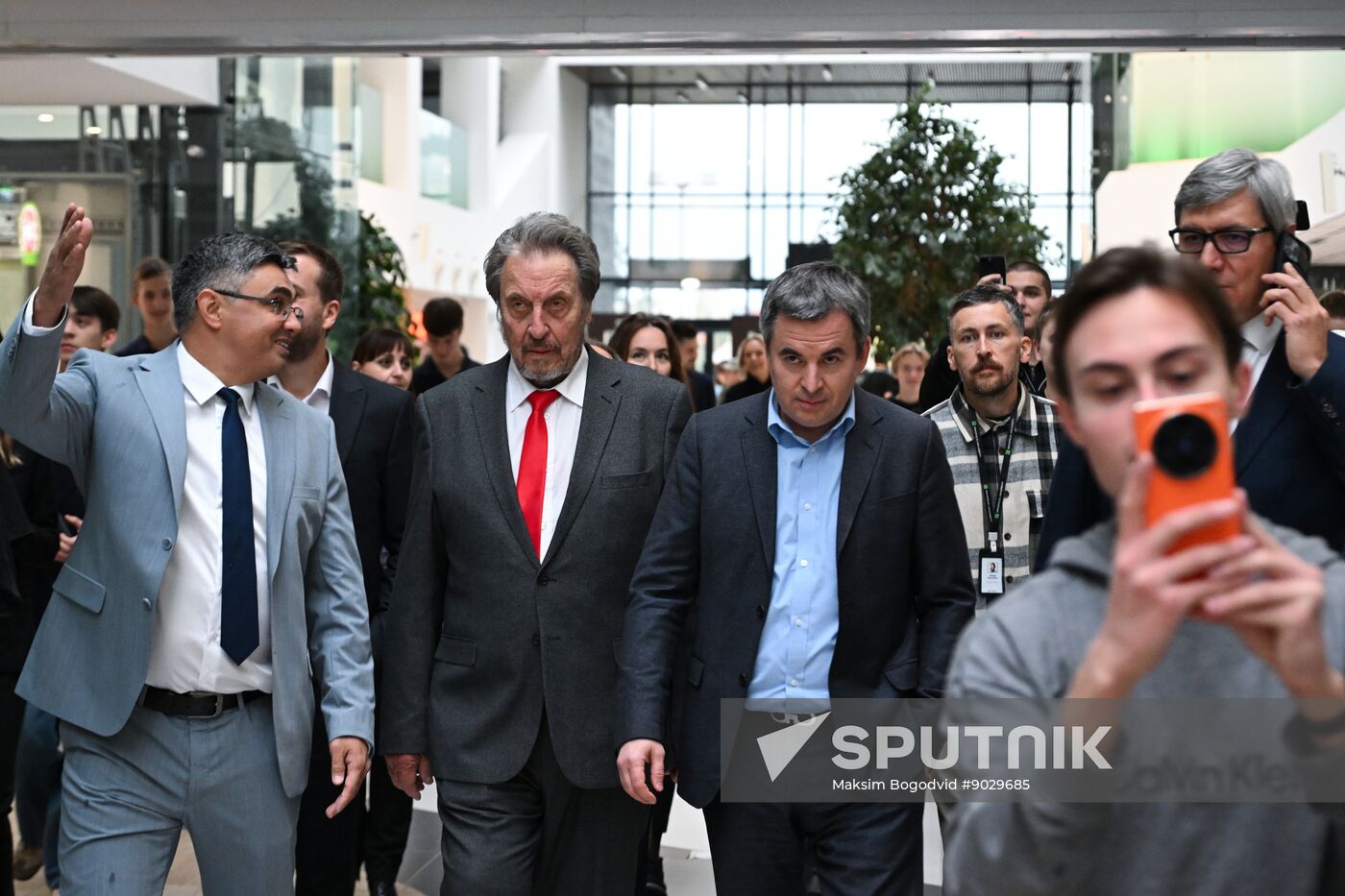 Russia Errol Musk Students