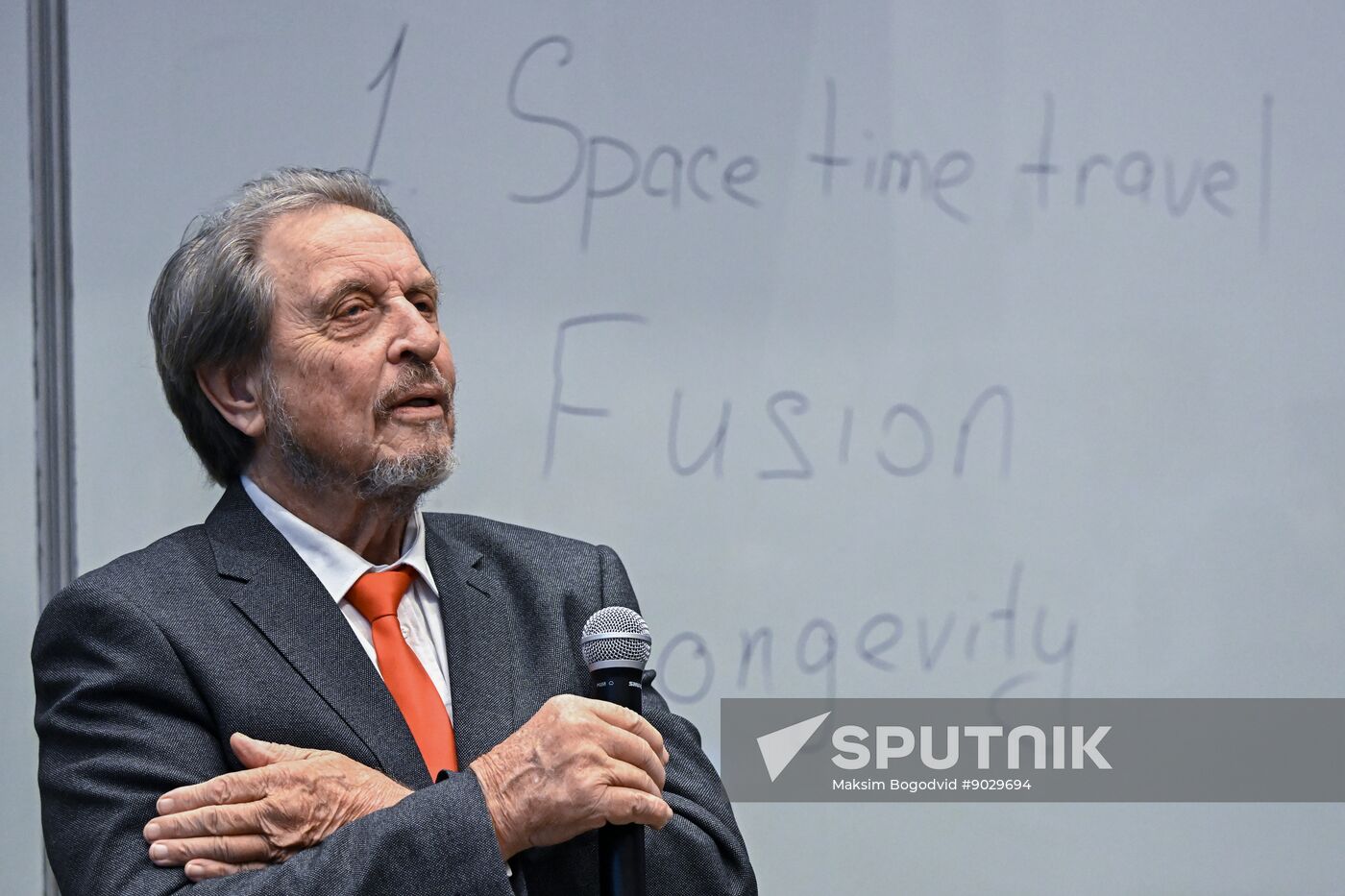 Russia Errol Musk Students