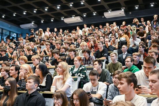 Russia Errol Musk Students