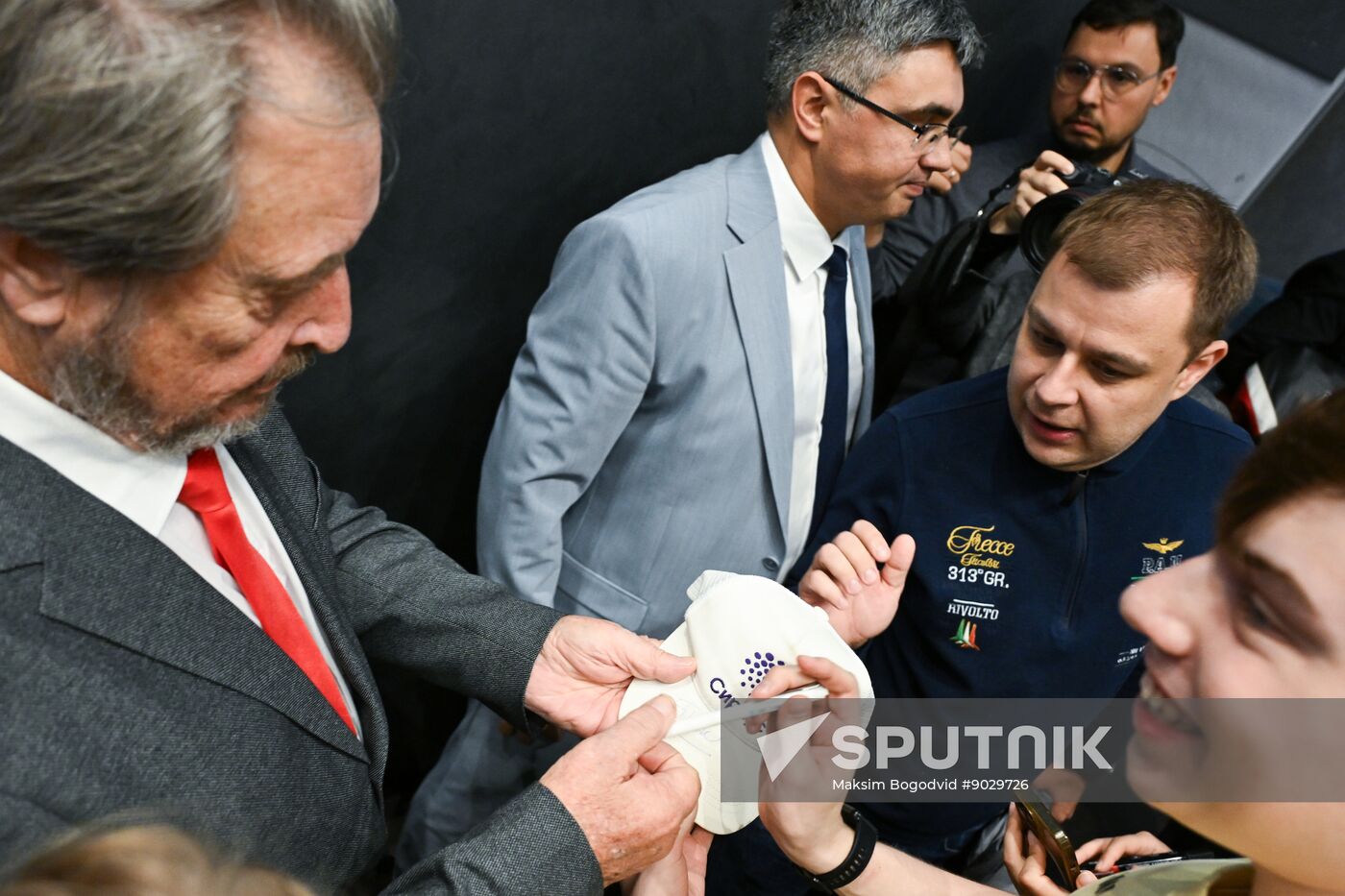 Russia Errol Musk Students