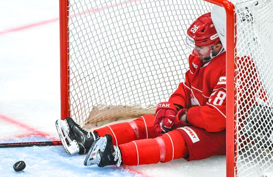 Russia Ice Hockey Kontinental League Spartak - Dragons