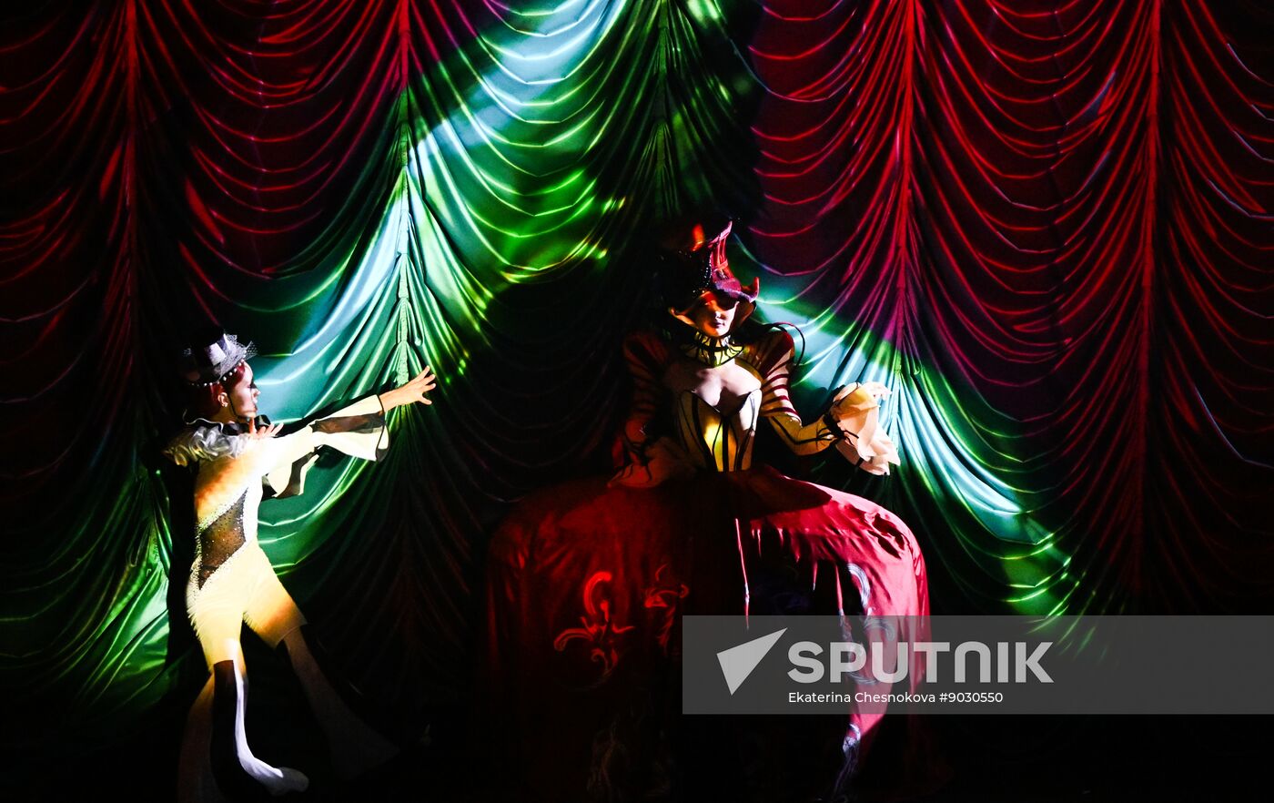 Russia Entertainment Abracadabra Show