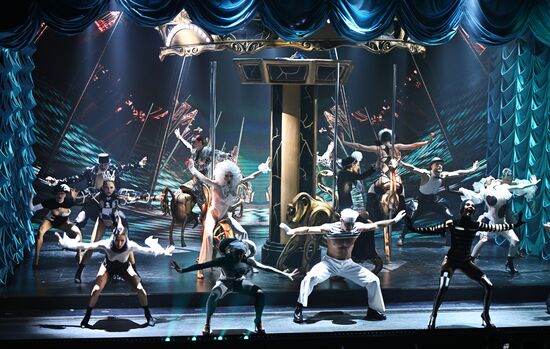 Russia Entertainment Abracadabra Show