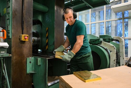 Russia Precious Metals