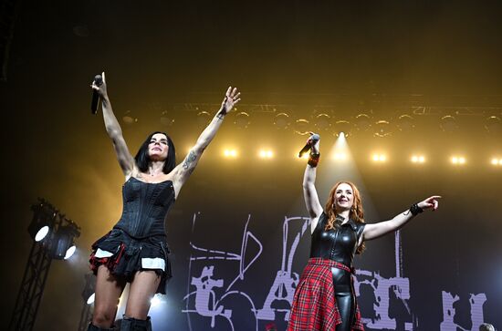 Russia Entertainment t.A.T.u