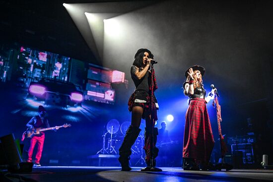 Russia Entertainment t.A.T.u