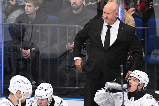 Russia Ice Hockey Kontinental League Sibir - Traktor