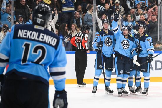 Russia Ice Hockey Kontinental League Sibir - Traktor