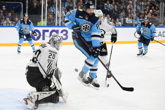 Russia Ice Hockey Kontinental League Sibir - Traktor