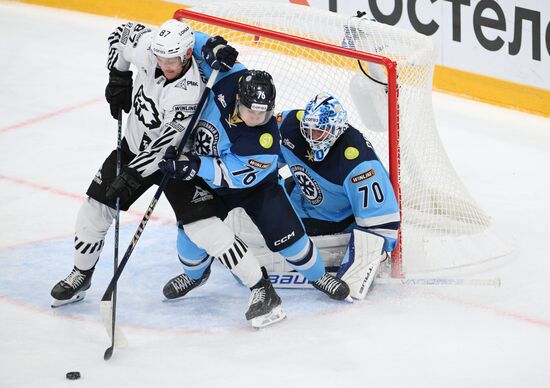 Russia Ice Hockey Kontinental League Sibir - Traktor