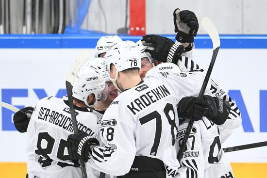 Russia Ice Hockey Kontinental League Sibir - Traktor