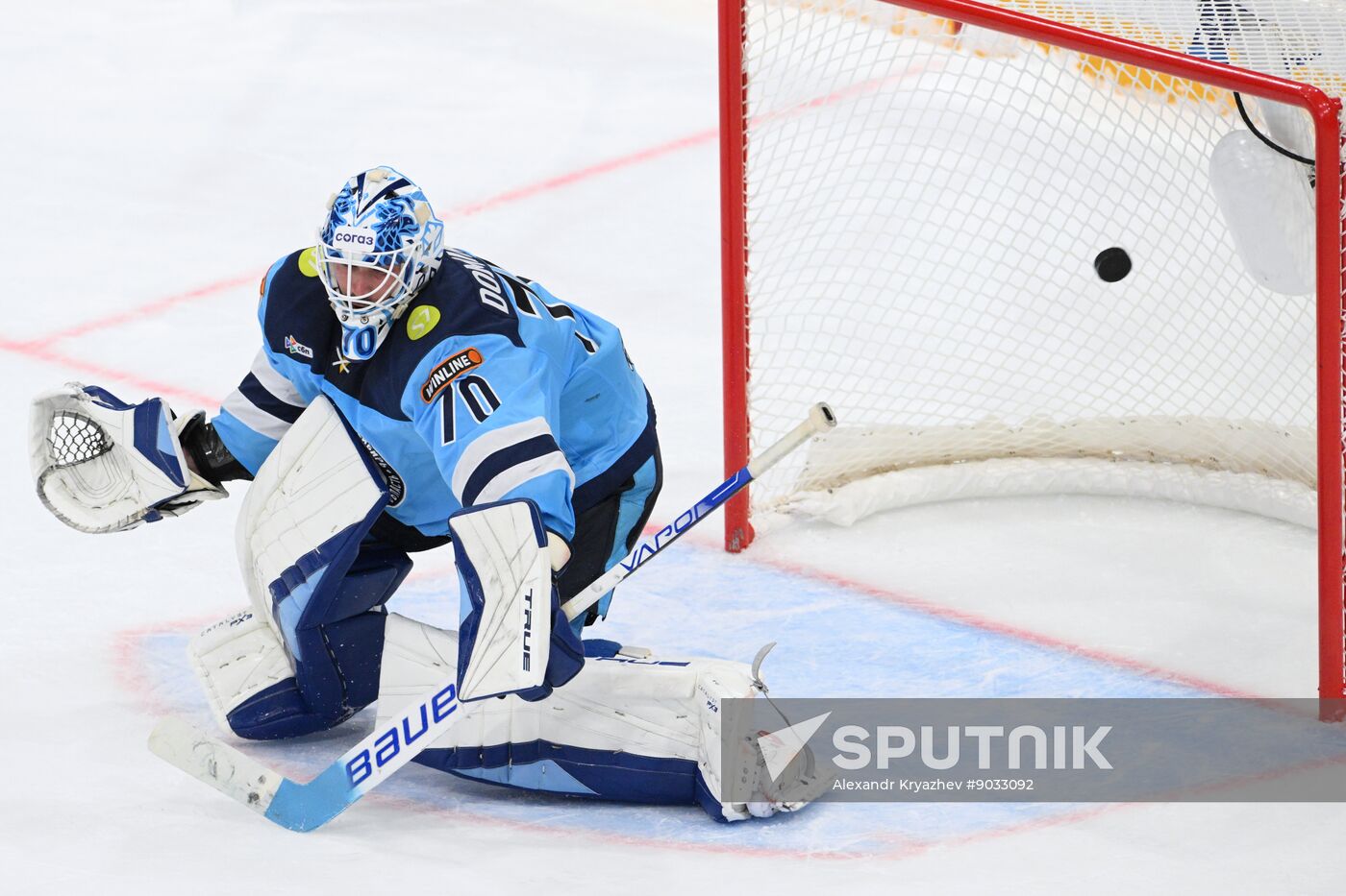 Russia Ice Hockey Kontinental League Sibir - Traktor