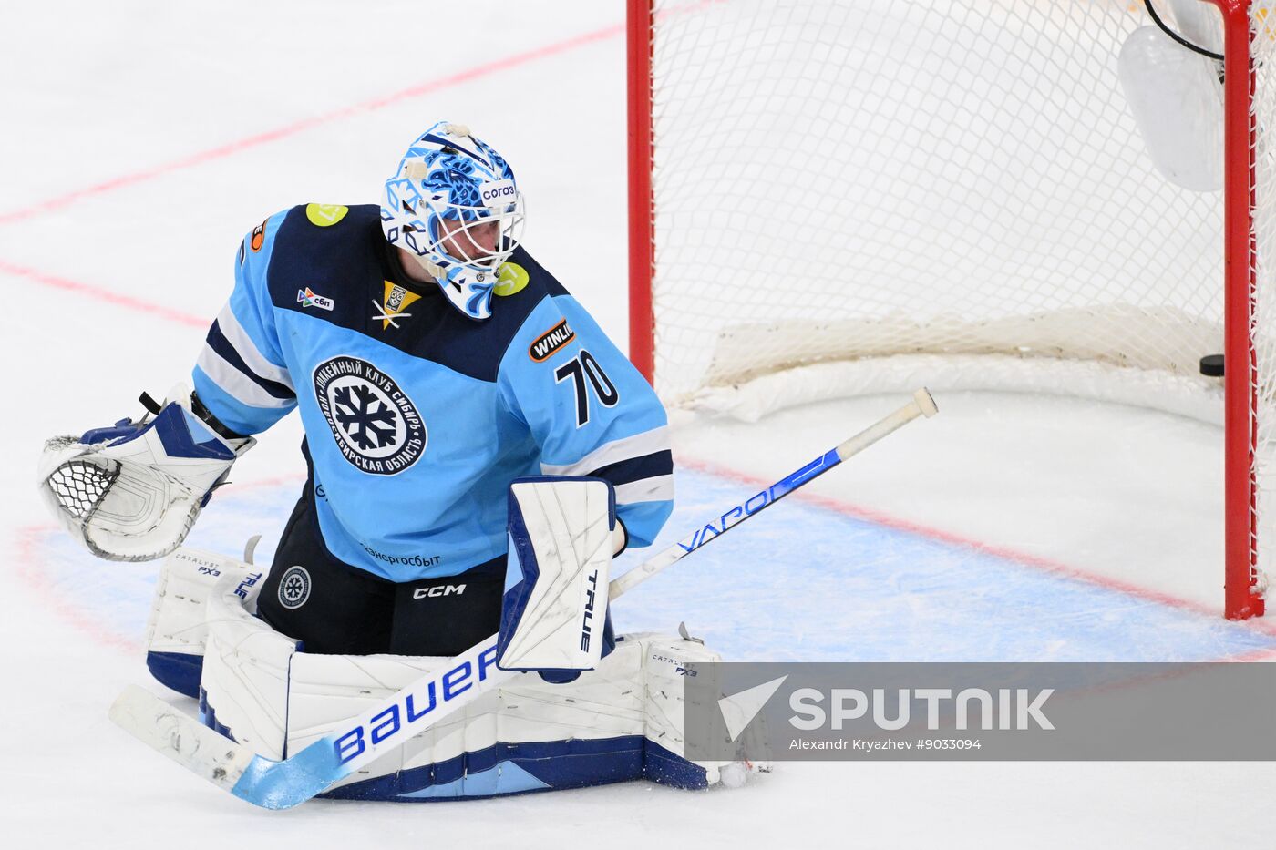 Russia Ice Hockey Kontinental League Sibir - Traktor