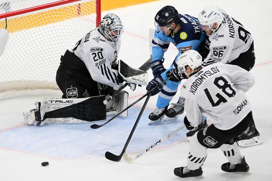 Russia Ice Hockey Kontinental League Sibir - Traktor