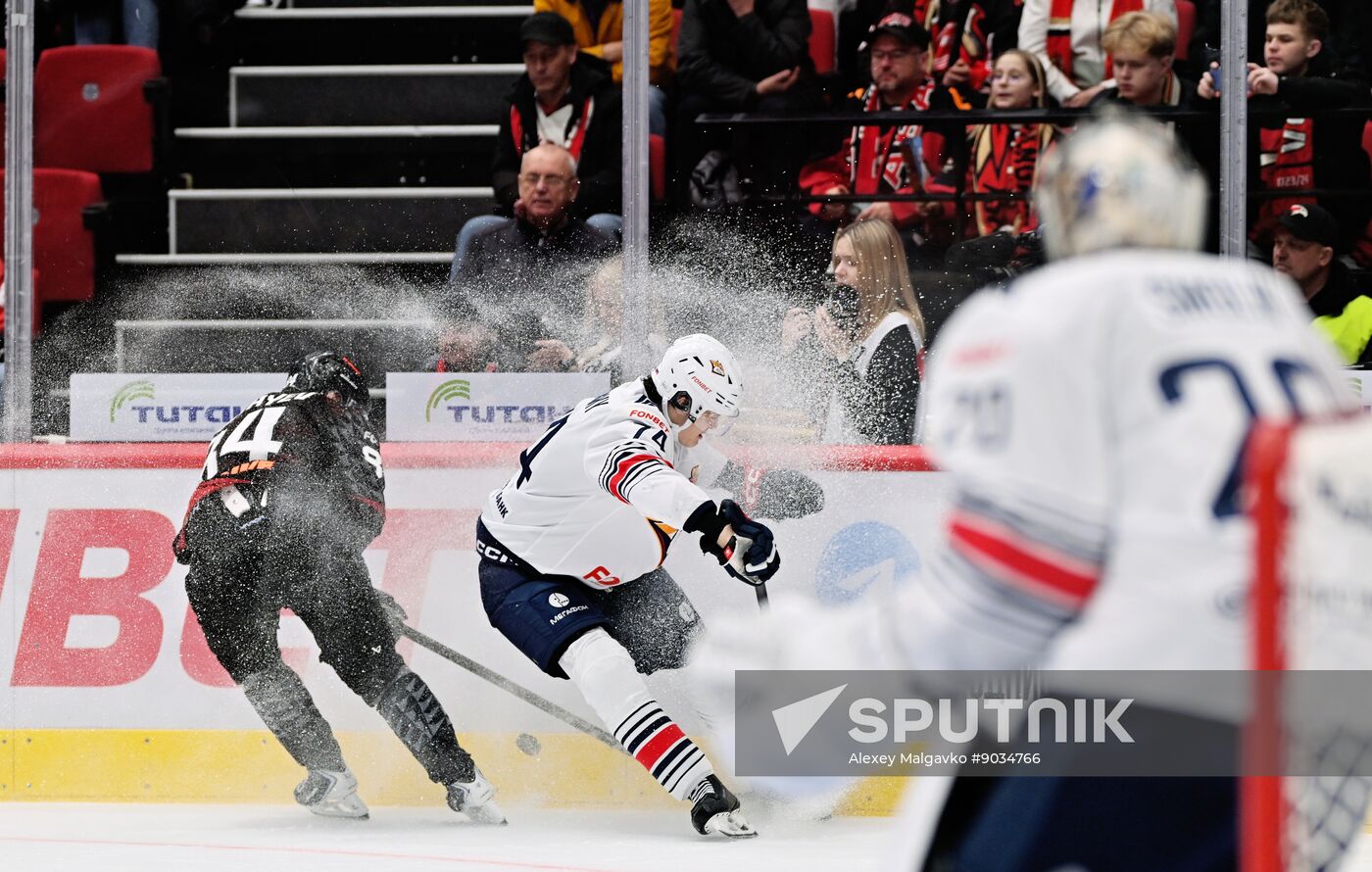 Russia Ice Hockey Kontinental League Avangard - Metallurg