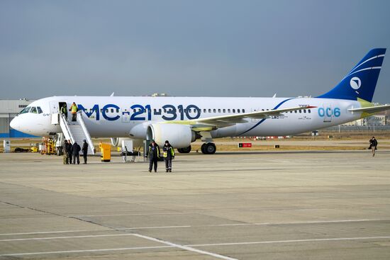 Russia New MC-21 Passenger Jet Tests