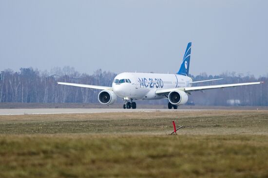 Russia New MC-21 Passenger Jet Tests