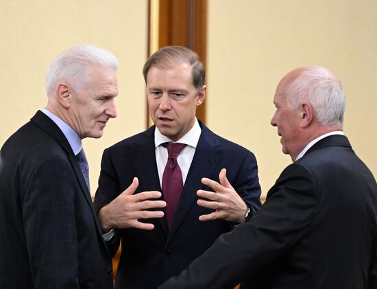 Russia Mishustin Electronics Industry