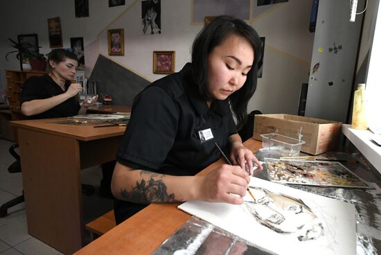 Russia Inmate Icon Painting Contest