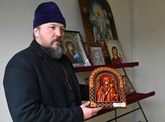 Russia Inmate Icon Painting Contest