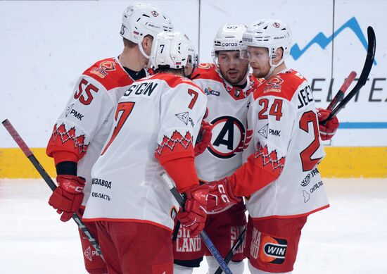 Russia Ice Hockey Kontinental League Traktor - Avtomobilist