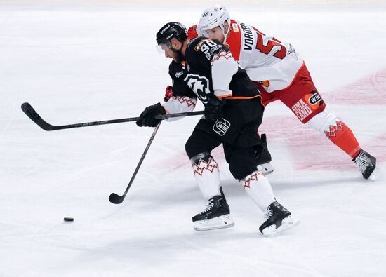 Russia Ice Hockey Kontinental League Traktor - Avtomobilist