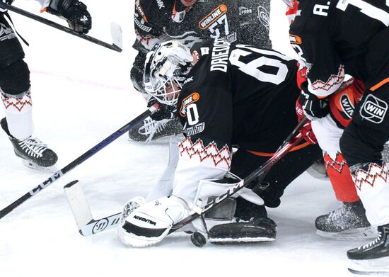 Russia Ice Hockey Kontinental League Traktor - Avtomobilist