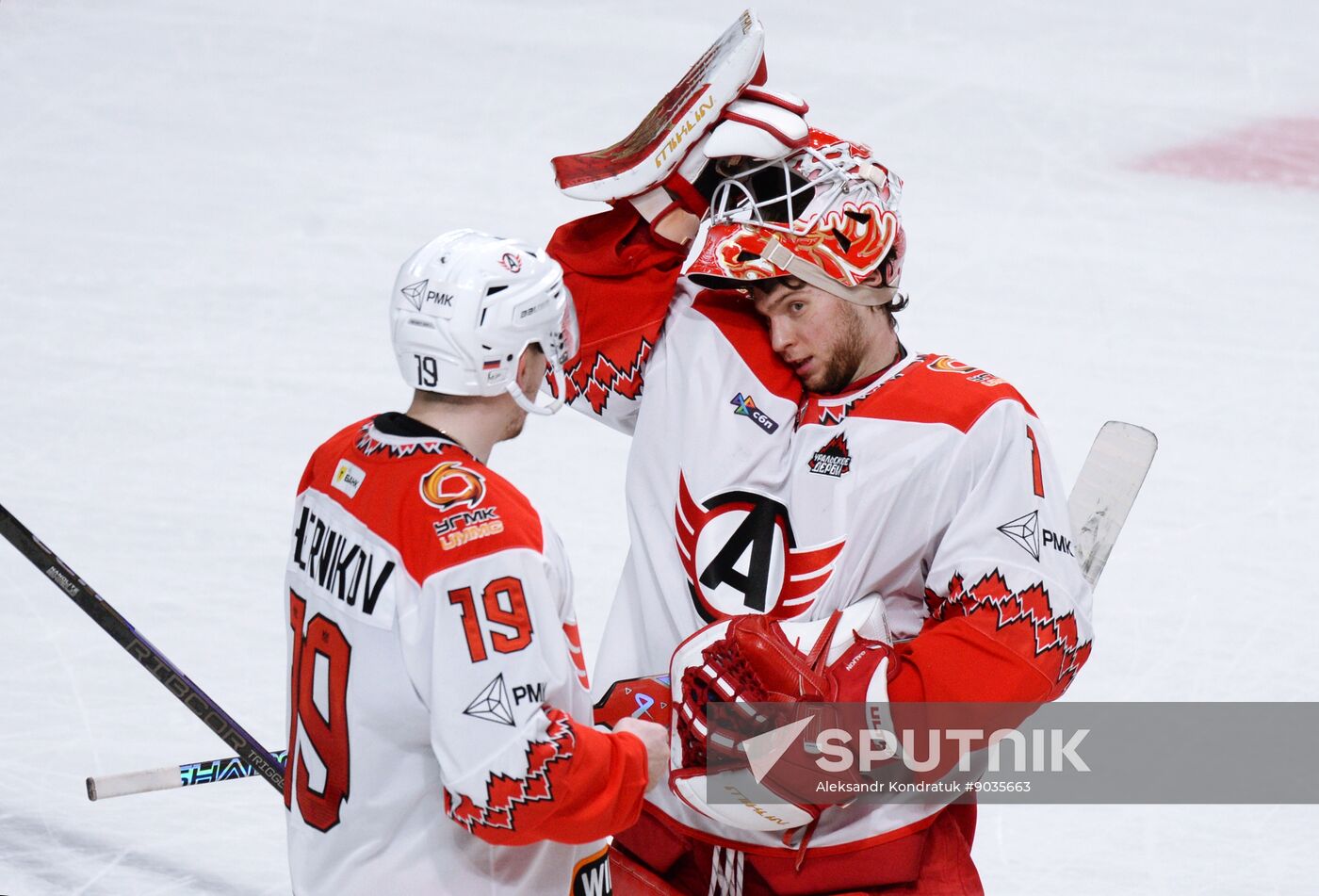 Russia Ice Hockey Kontinental League Traktor - Avtomobilist