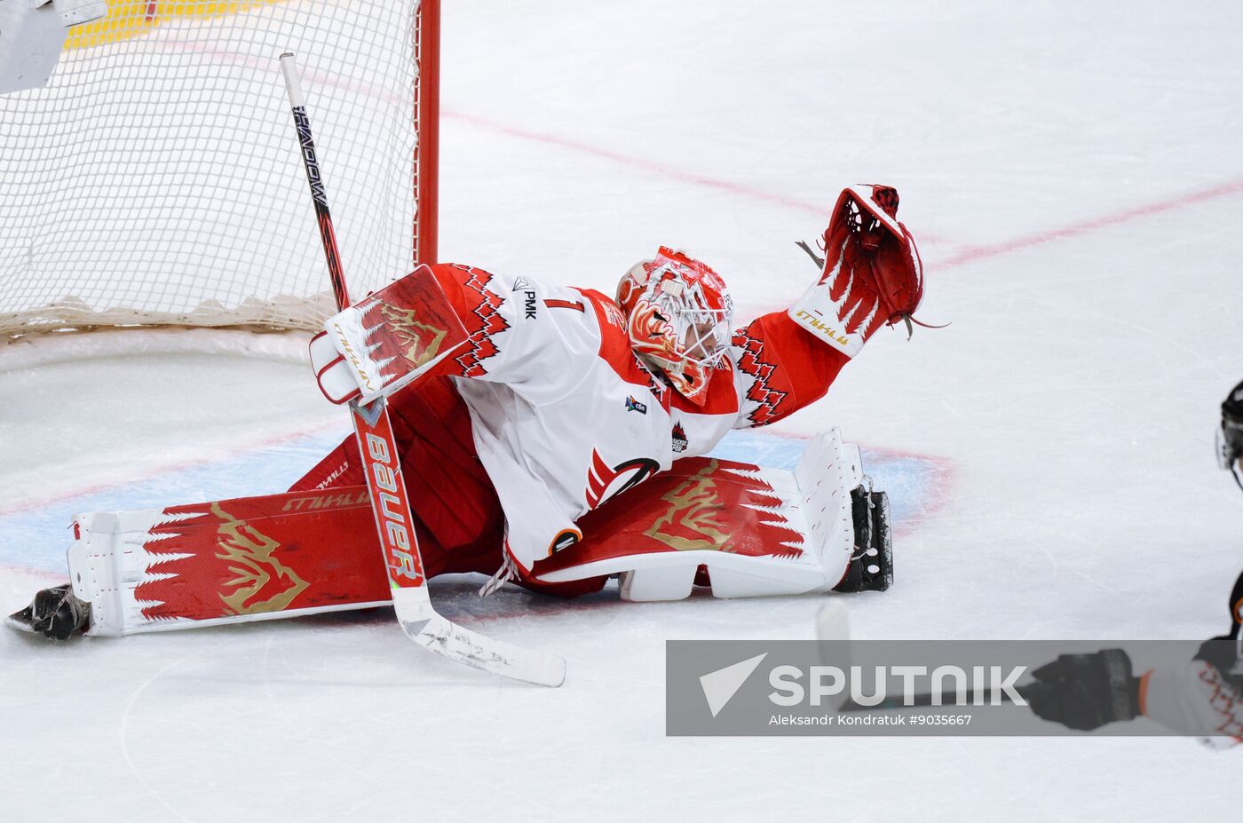 Russia Ice Hockey Kontinental League Traktor - Avtomobilist