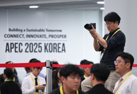 South Korea APEC CEO Summit