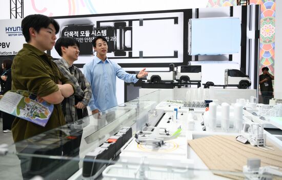 South Korea APEC CEO Summit