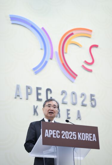 South Korea APEC CEO Summit