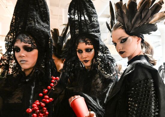 Russia Veles Night Feast