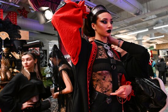 Russia Veles Night Feast