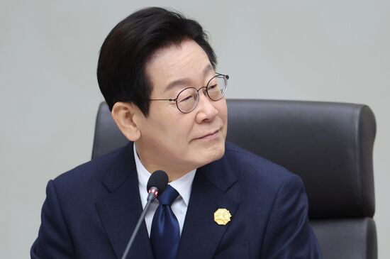 South Korea APEC CEO Summit