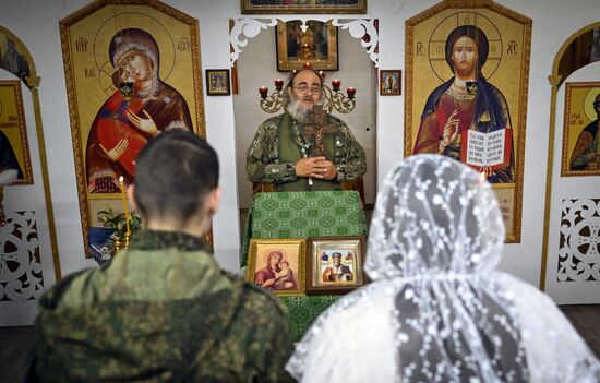 Russia Ukraine Military Operation Wedding
