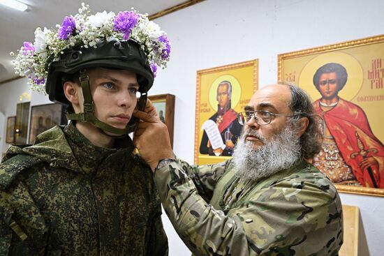 Russia Ukraine Military Operation Wedding