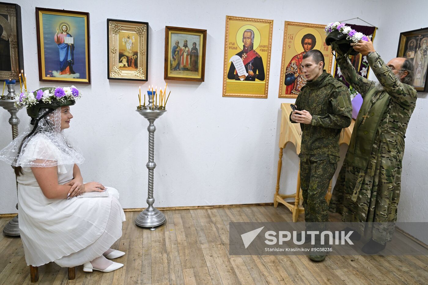 Russia Ukraine Military Operation Wedding
