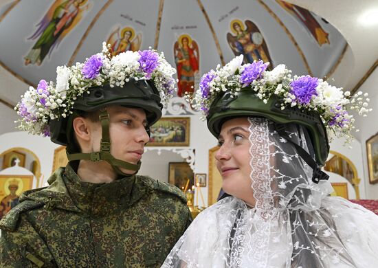Russia Ukraine Military Operation Wedding