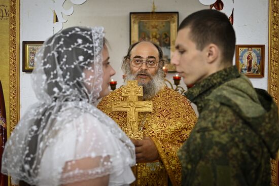 Russia Ukraine Military Operation Wedding
