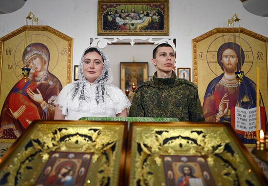 Russia Ukraine Military Operation Wedding