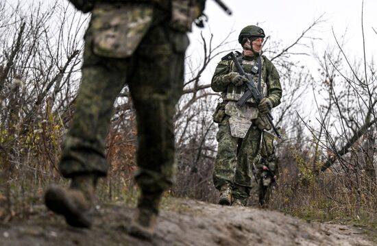 Russia Ukraine Military Operation Scouts Training