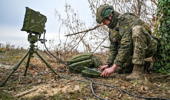 Russia Ukraine Military Operation Scouts Training