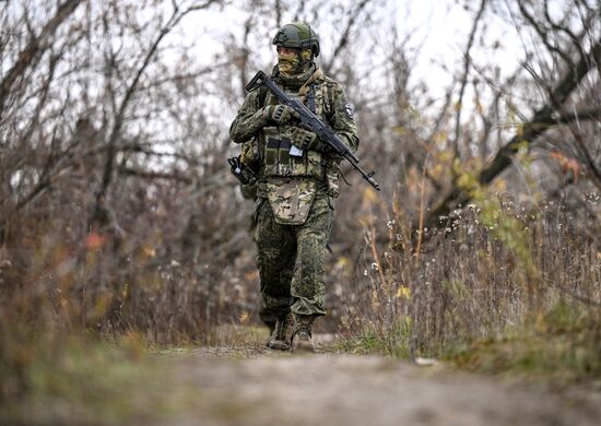 Russia Ukraine Military Operation Scouts Training