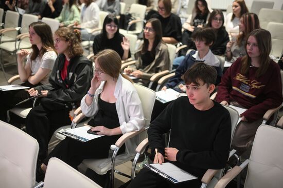 Russia Ethnographic Dictation