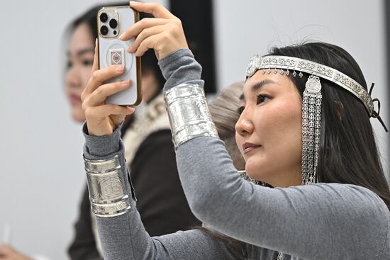 Russia Ethnographic Dictation